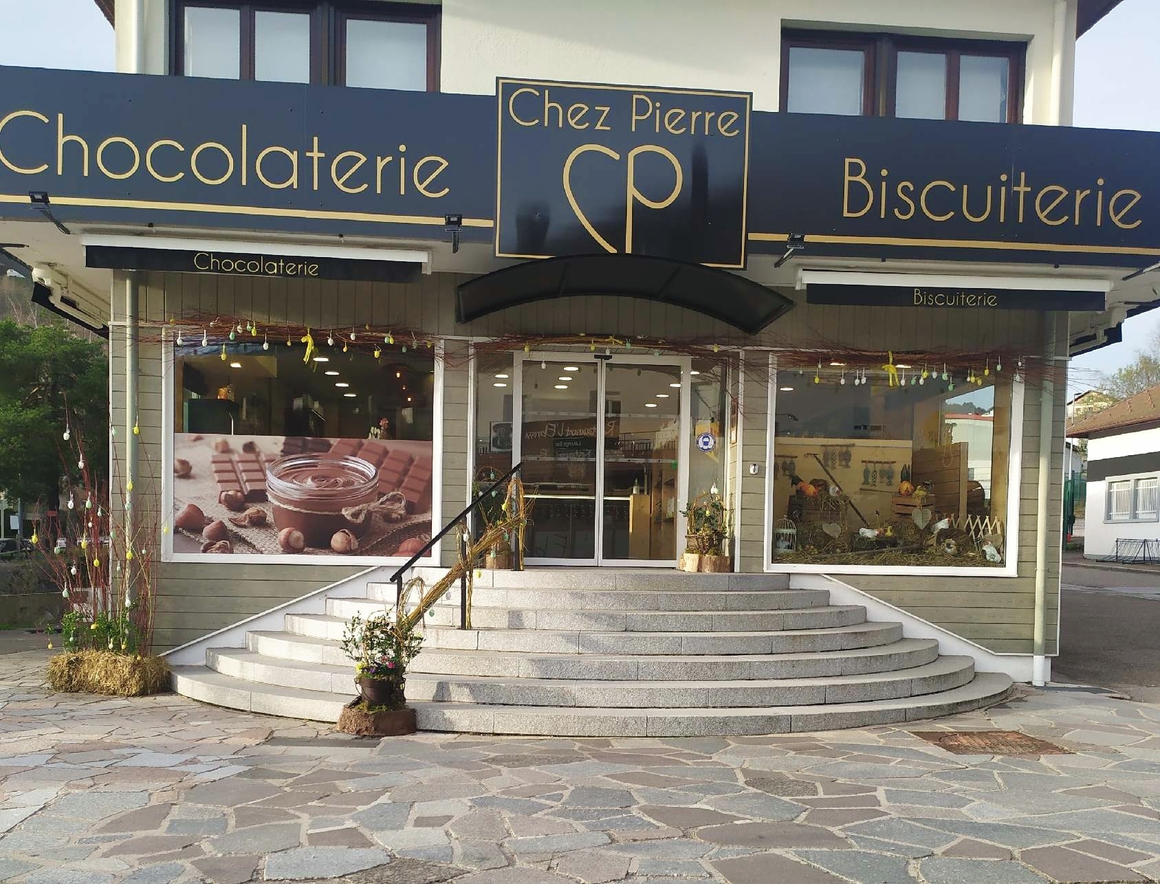 Chocolatier près de Gérardmer : conception, fabrication et vente de chocolats faits-maison